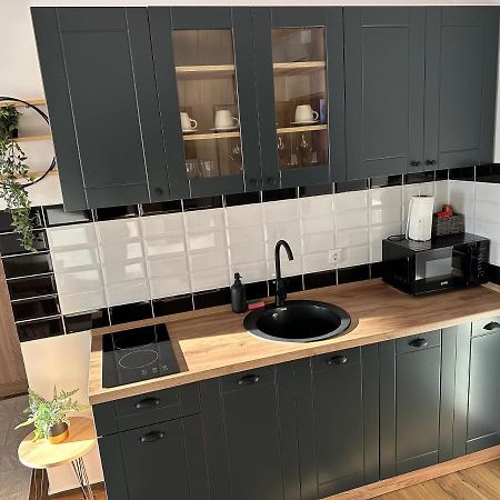 Sky Lux Apartmani Surčin Eksteriør bilde